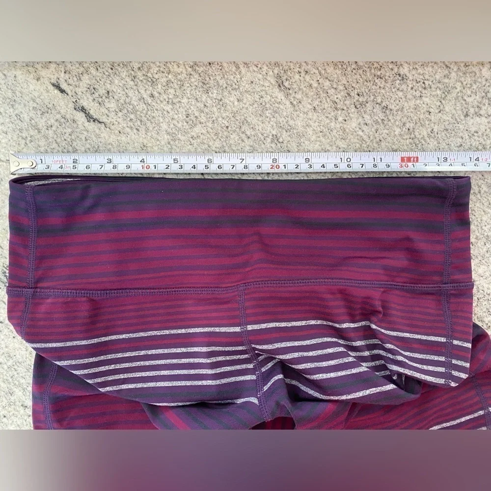 Athleta Chaturanga Purple Striped Leggings Size M - Picture 9 of 10